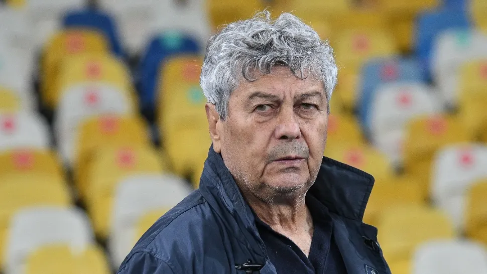 Selecționerul Mircea Lucescu a a nunțat lotul pentru barajul cu Turcia 