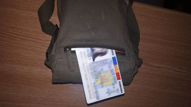 Încă un cetățean moldovean prins cu carte de identitate falsă