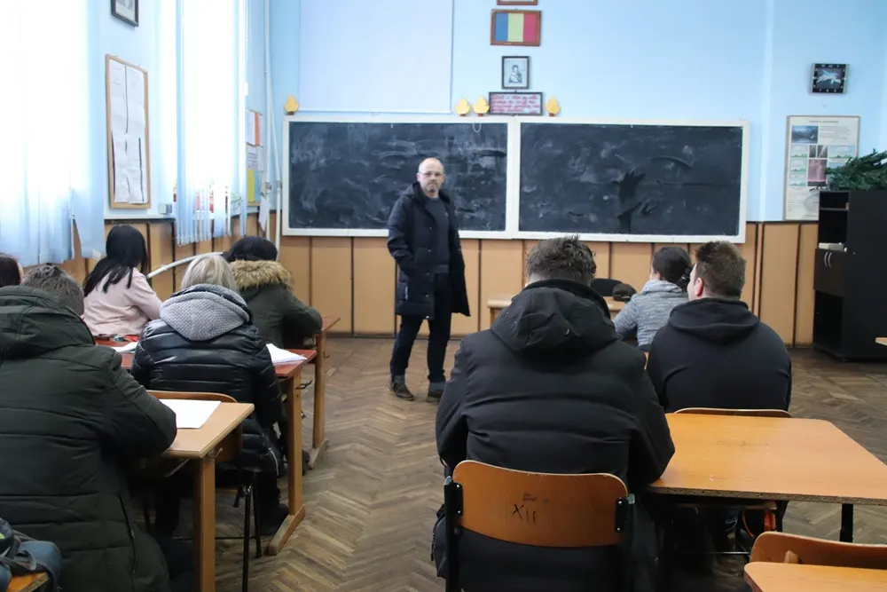 Sute de absenți la proba de matematică a Evaluării Naționale