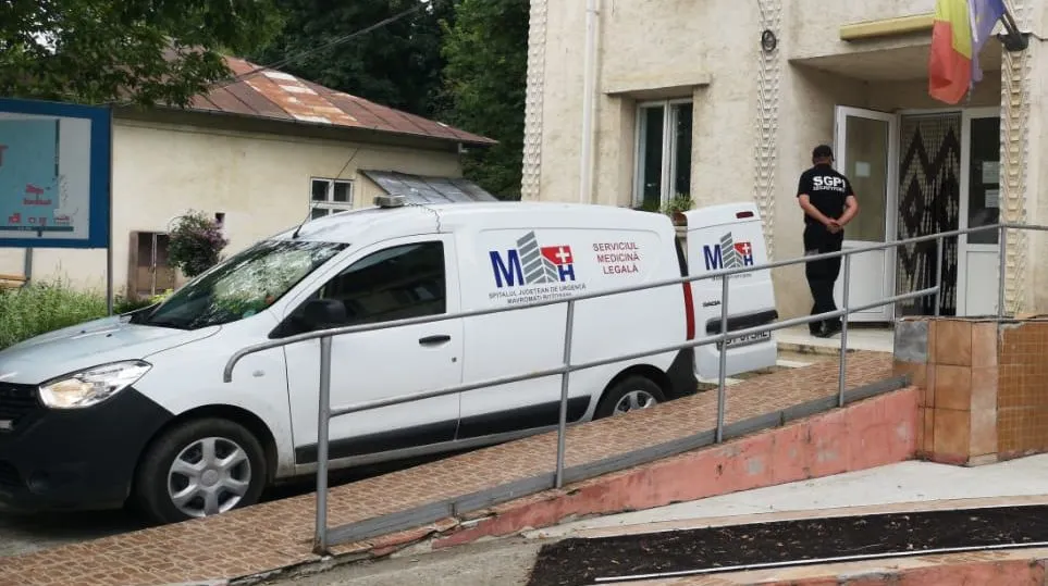 Înmormântare amânată pentru efectuarea necropsiei. Rudele cred că nu a fost accident ci crimă