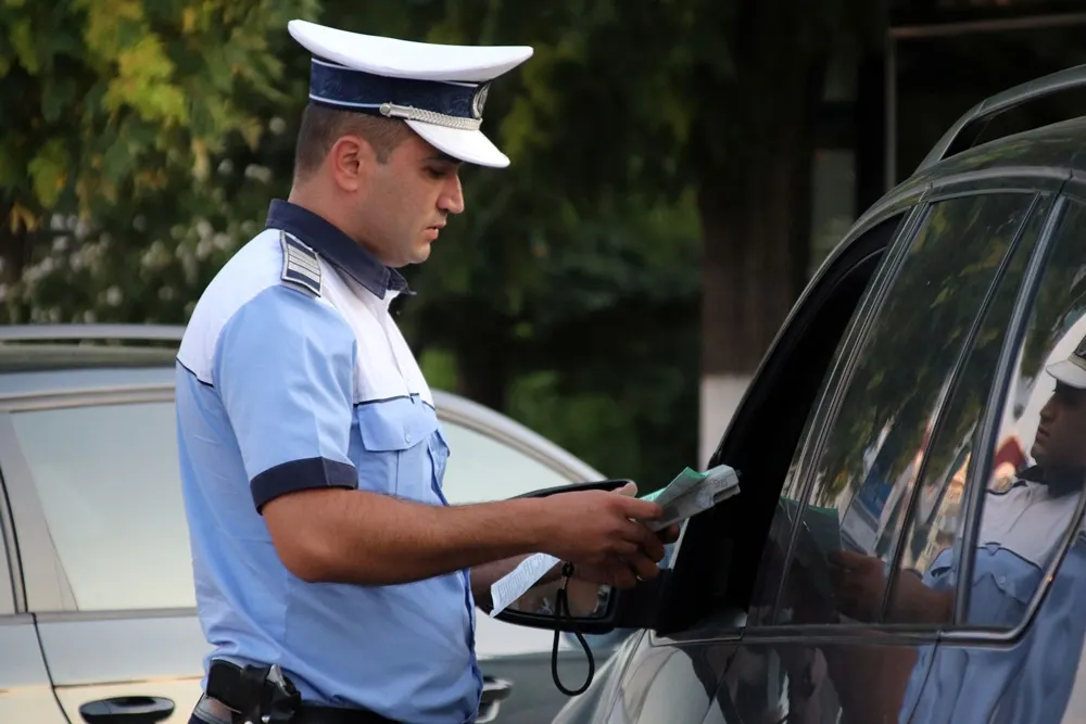 11 permise reținute și amenzi de peste 40.000 de euro în week-end-ul trecut la Botoșani