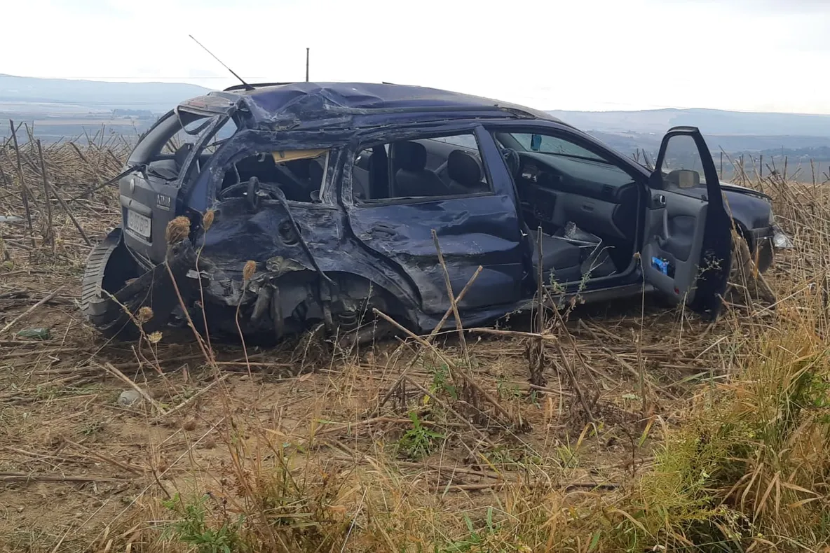 Accident pe drumul Botoșani - Tg Frumos. O fetita de 9 ani a murit FOTO