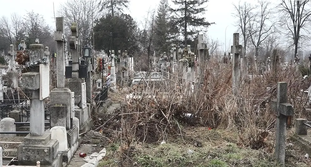 Primăria Botoșani a rezolvat pentru moment criza locurilor de veci