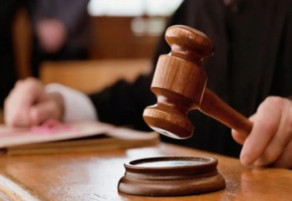 Dărăbănean trimis în judecată pentru viol și tentativă de tâlhărie urmată de moartea victimei