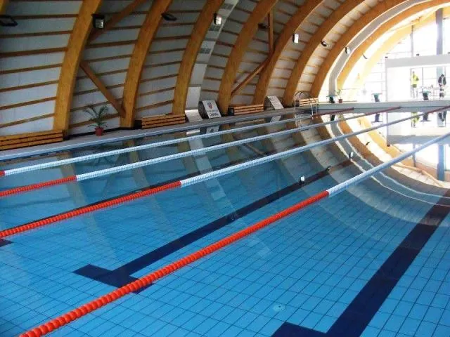 Bazin de înot în centrul municipiului Dorohoi