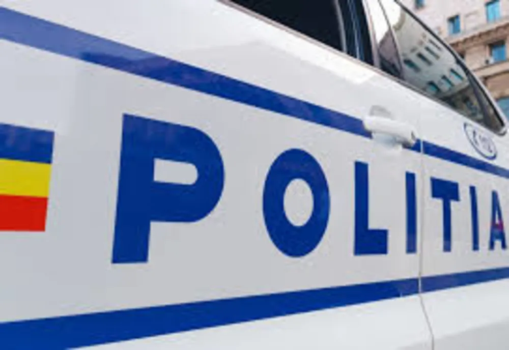 Minor anchetat după ce furat 9500 de lei din locuința unui bătrân