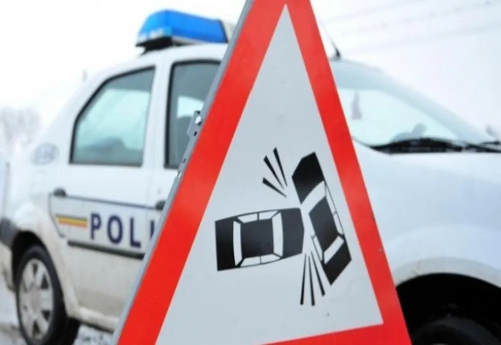 Accident pe raza comunei Mihai Eminescu! O familie a ajuns la spital