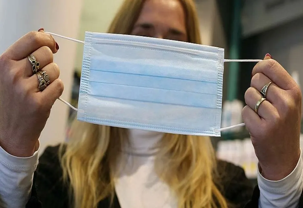Cum pot fi identificate măştile neconforme de pe piaţă
