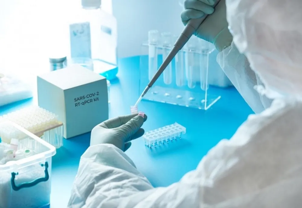 O nouă tulpină de coronavirus a fost descoperită de către oamenii de știință finlandezi