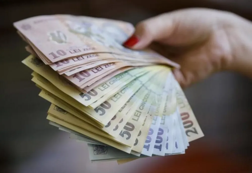 Fals procuror, tun de 50.000 de lei. "Țeparul cu o mie de fețe", o nouă victimă