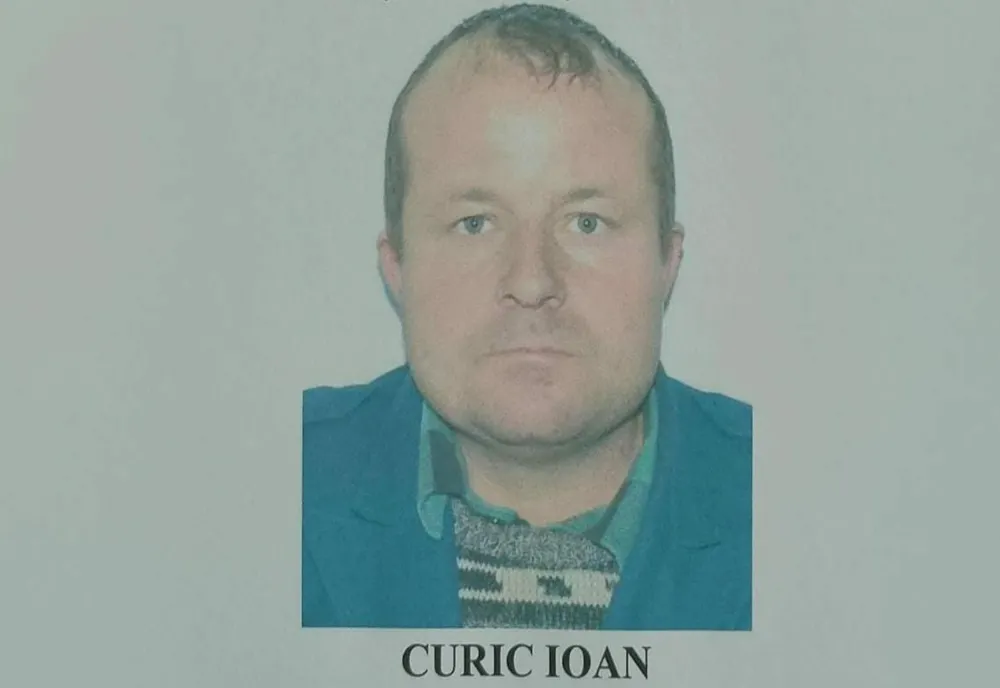 Sunați la 112 dacă ați văzut acest bărbat!