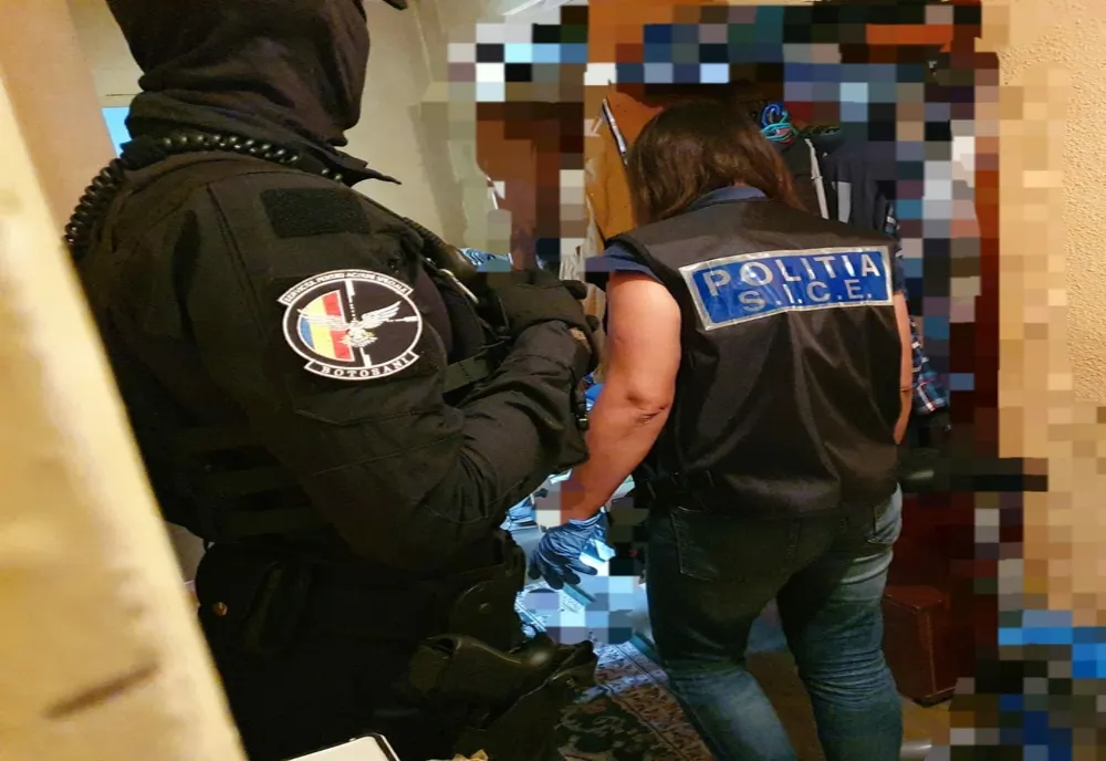 Contrabandă cu țigări la peste 70 de ani