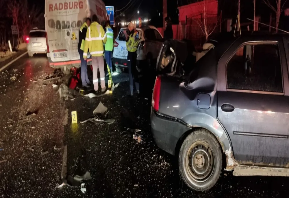 Accident cu trei victime și 4 mașini implicate între Hudum și Baisa