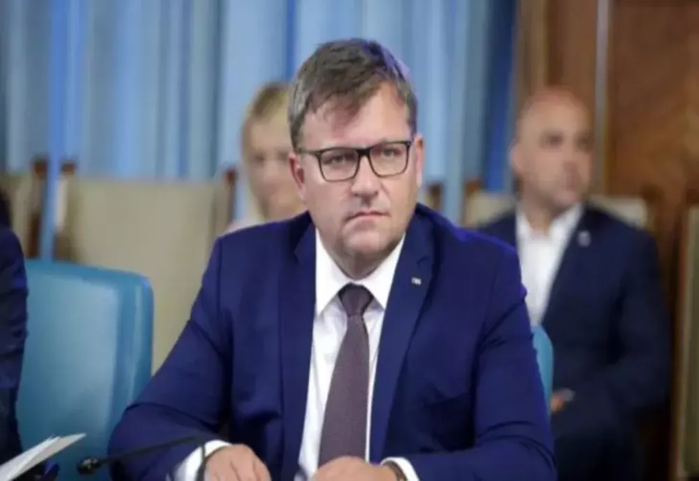 Marius Budăi anunţă creşterea salariului minim la 3.000 de lei 