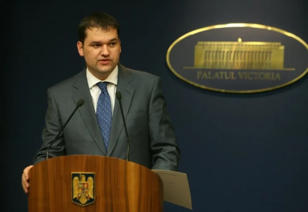 Ministrul Cseke Attila a semnat 10 noi contracte de finanțare prin POR, în valoare de peste 31 milioane lei! Unde merg banii