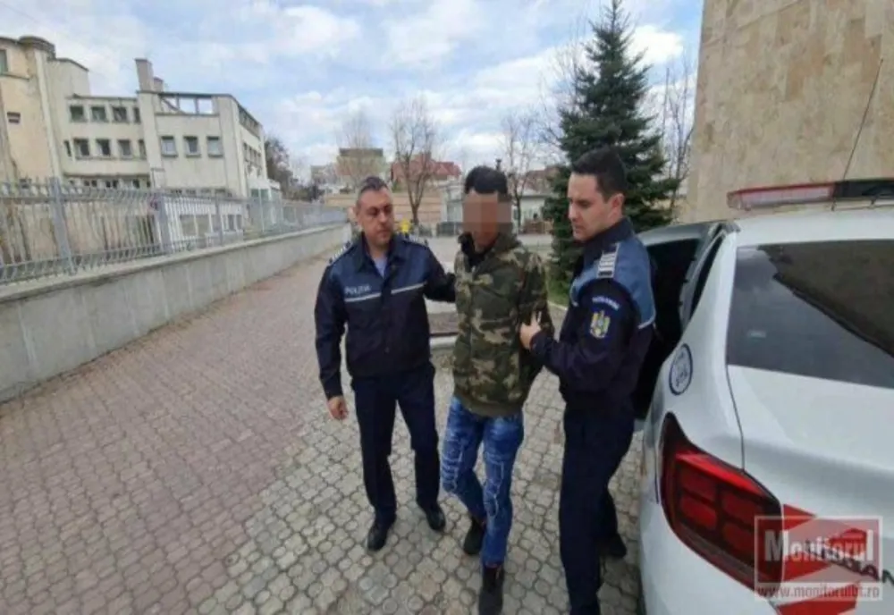 Bărbatul care a ucis două femei şi şi-a violat fiica în mod repetat a fost trimis în judecată