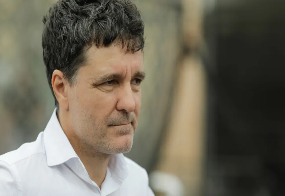 SCANDAL ÎN USR: NICUȘOR DAN, CONTESTAT PENTRU ASOCIEREA CU UN FOST COLONEL SRI