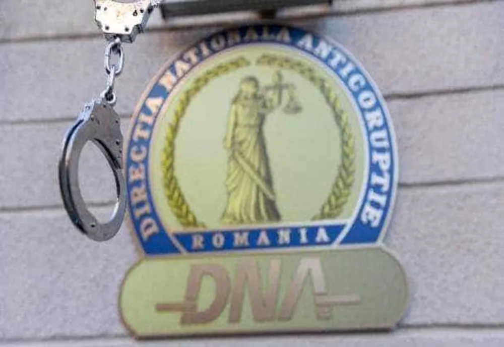 Trei rețineri în urma pechezițiilor de vineri de la Primăria Sectorului 5