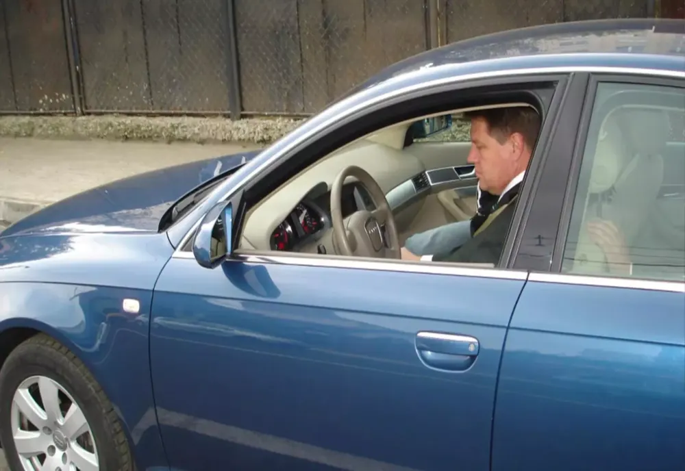 Mașina de protocol condusă de Klaus Iohannis, scoasă la licitație la doar 1.000 de euro. Cum arată autoturismul - FOTO