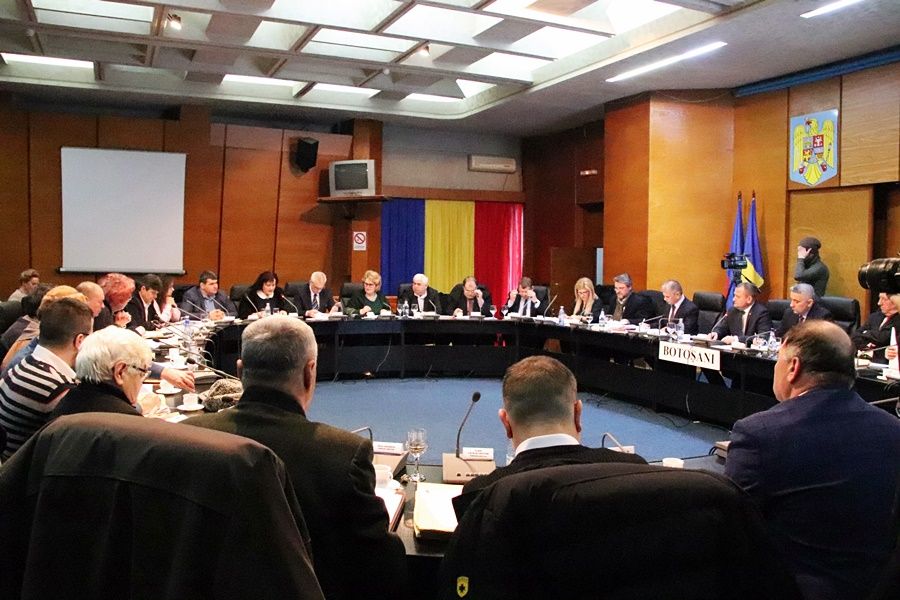 Liberalii vor conducerea CJ chiar dacă sunt în minoritate