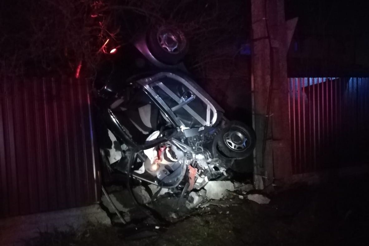 Anchetă începută de polițiști în urma accidentului cu două victime de la Săveni