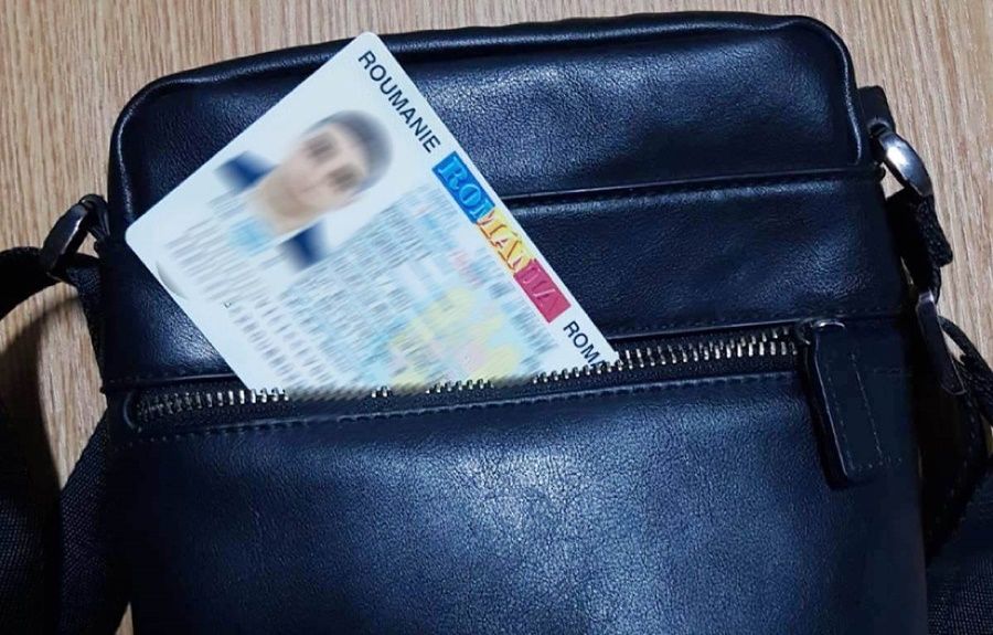 A plătit 200 de euro pentru o carte de identitate falsă și a încercat să ajungă în Franța