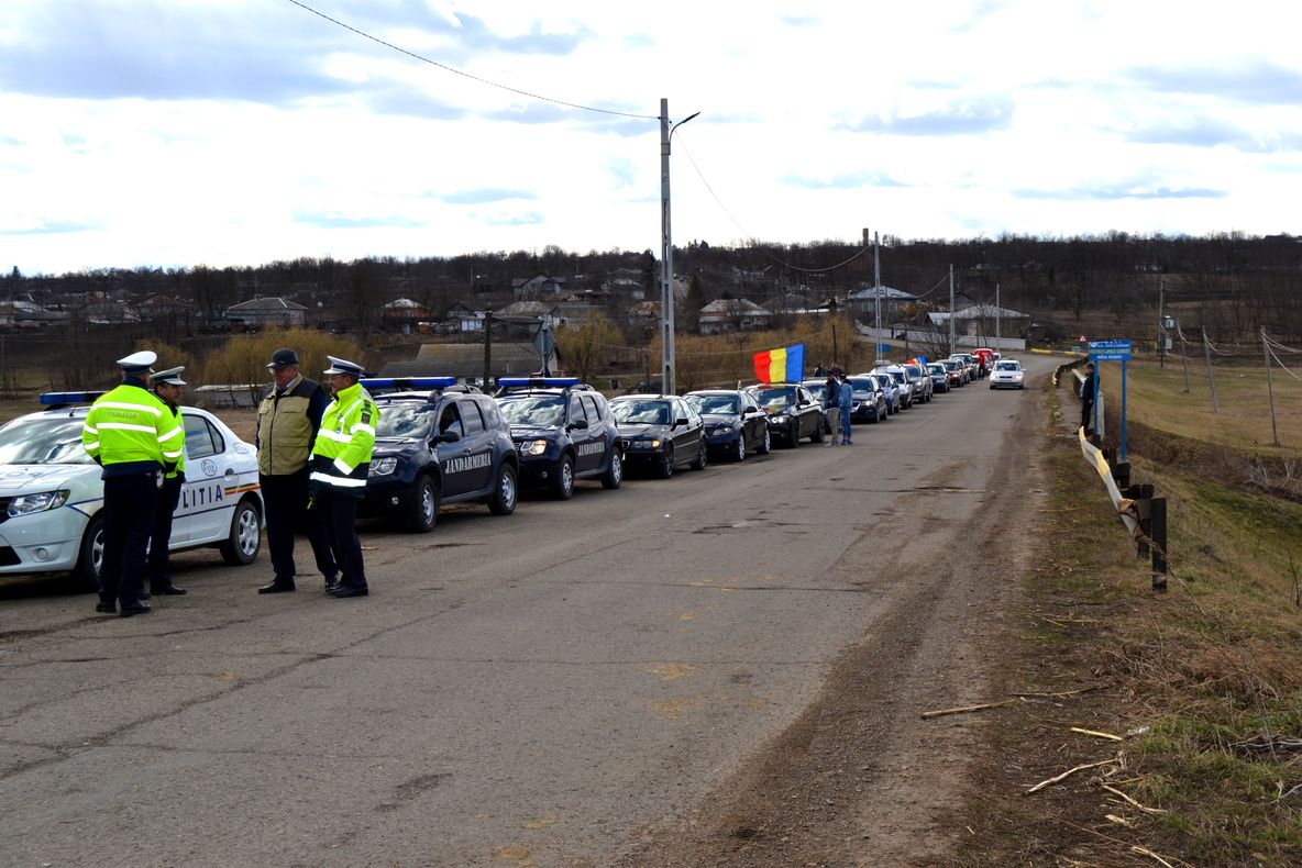 Protest fără precedent pe un drum din județul Botoșani FOTO&amp;VIDEO