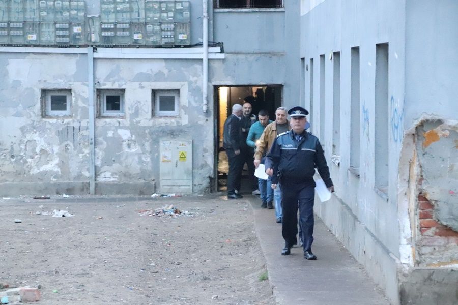 Jandarmi chemați să întrerupă o distracție în Parcul Tineretului. Au împărţit amenzi de 6000 lei