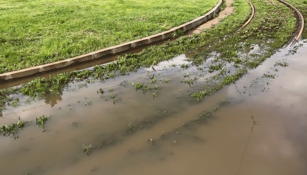 Circulația tramvaielor a fost afectată de ploile din ultimele zile FOTO