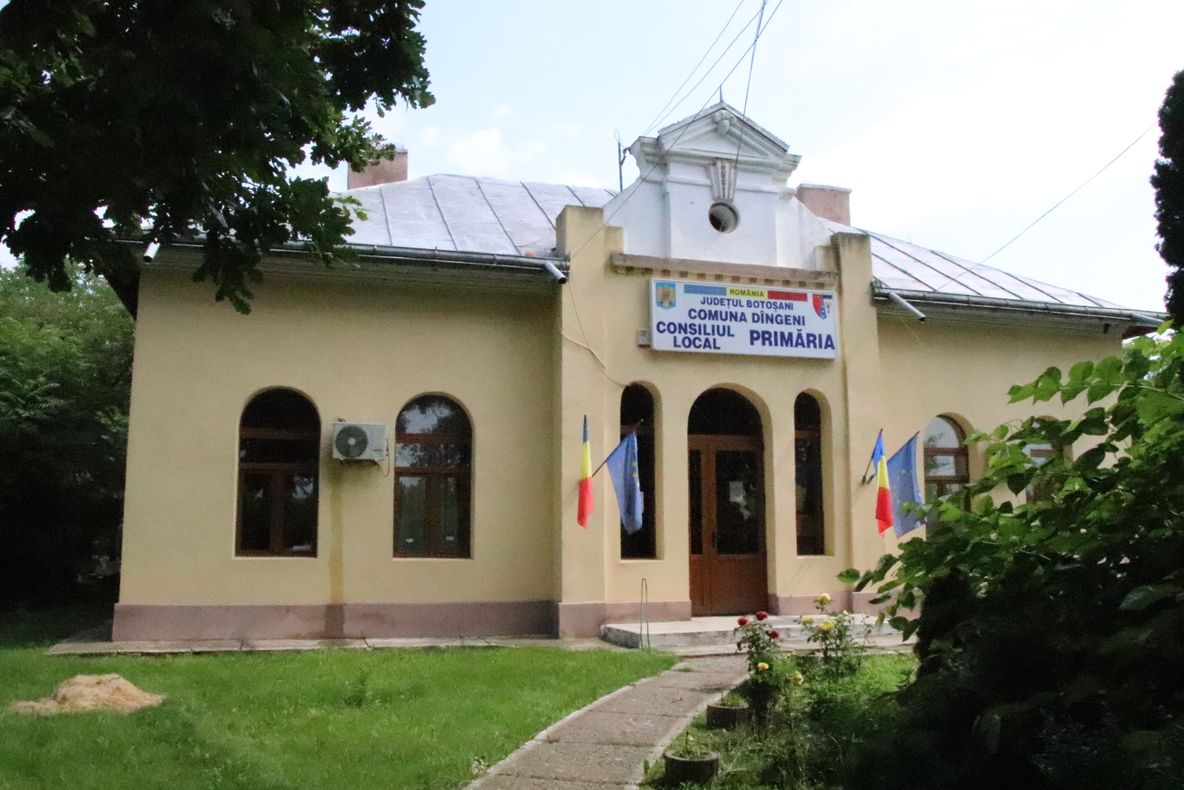 Încep disponibilizările. Un primar dă afară 5 din cei 26 de angajați