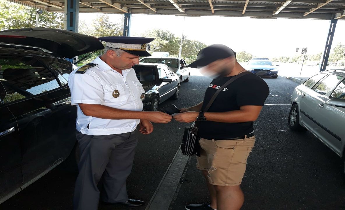 Ucrainean oprit în Vama Stânca. Intenționa să ajungă în Cehia