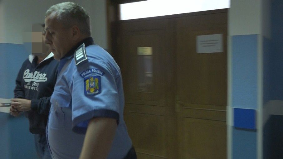 Reținut după un scandal provocat într-un bar