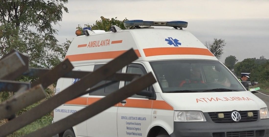 Accident cu o victimă la Drislea. O minoră de 14 ani a ajuns la spital