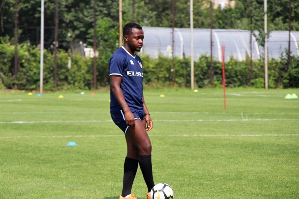 Ongenda a ajuns la Chievo. Iftime: „Niciodată nu i-aș fi dat banii ăia”