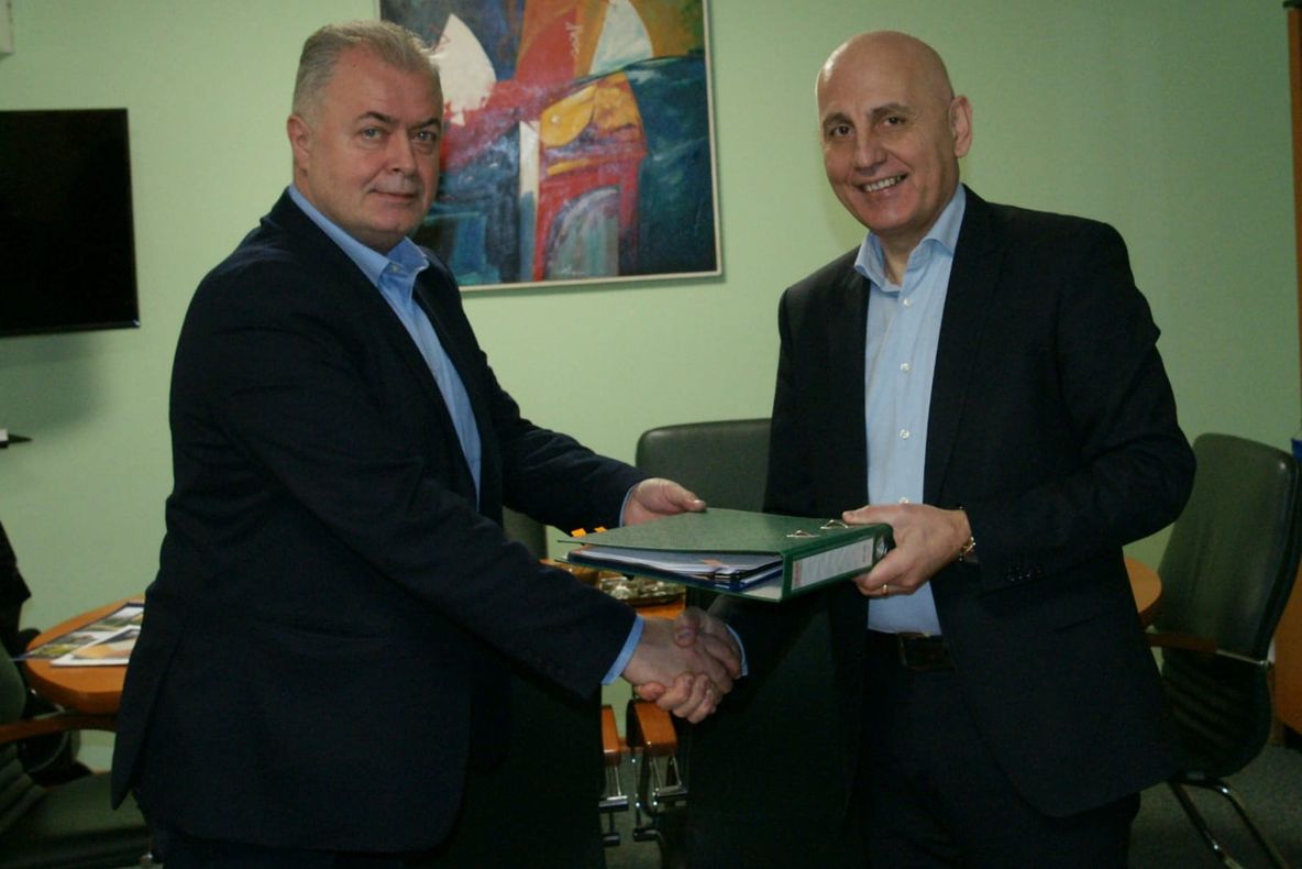 Cadou de peste 90 de milioane de lei primit în Ajunul Crăciunului