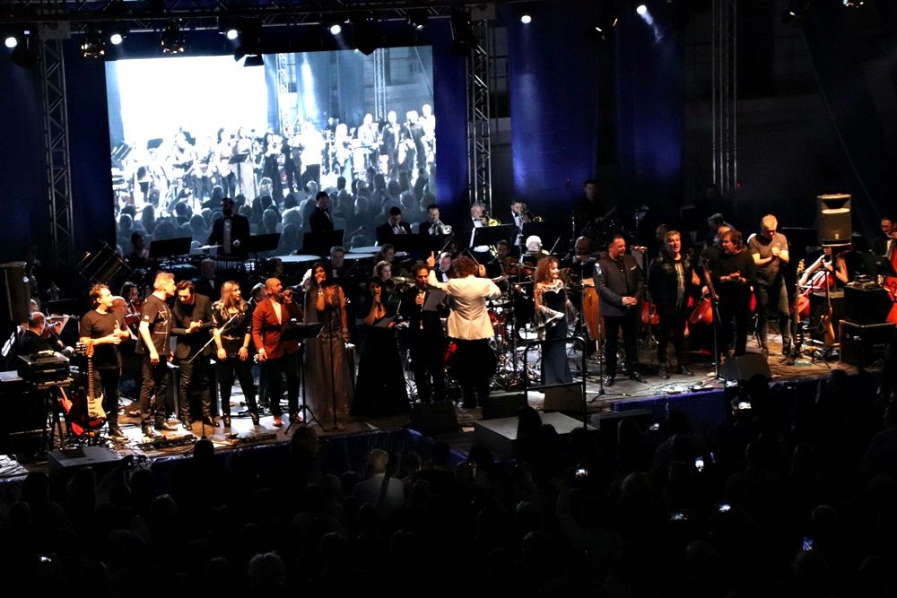 RECORD de spectatori la Concertul pentru Anul Nou GALERIE FOTO/VIDEO