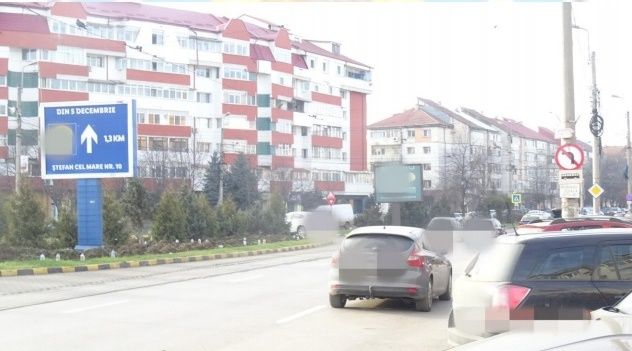 Aproape 30 de panouri publicitare din Botoșani sunt aplasate ilegal