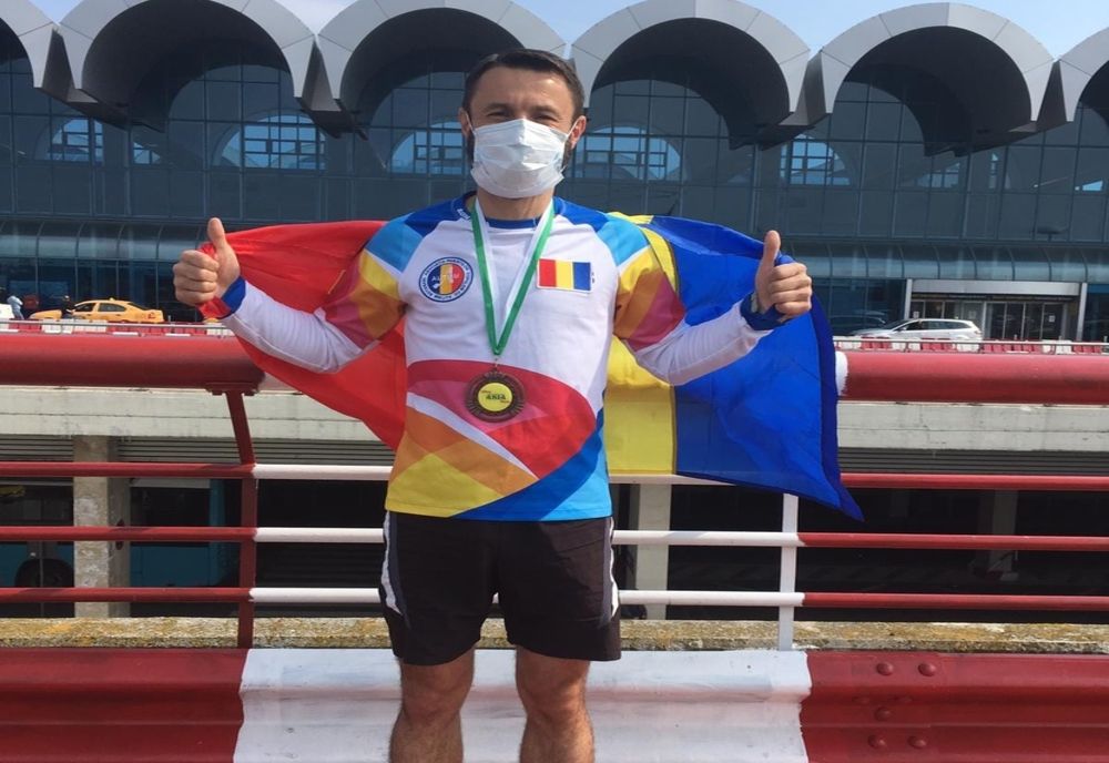 A câștigat ultramaratomul din Vietnam și a intrat în autoizolare