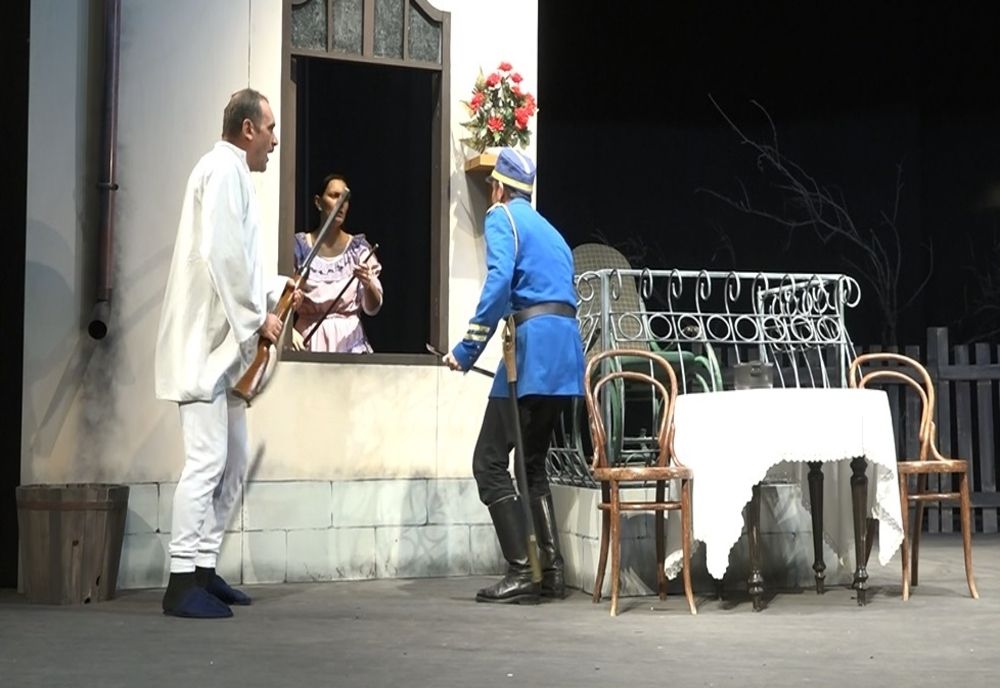 Teatrul Mihai Eminescu își suspendă spectacolele