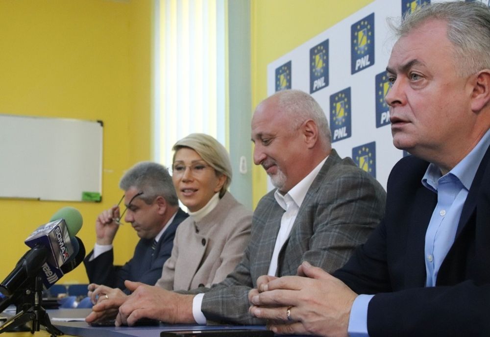 PNL și-a desemnat candidații la Primăria Botoșani și CJ
