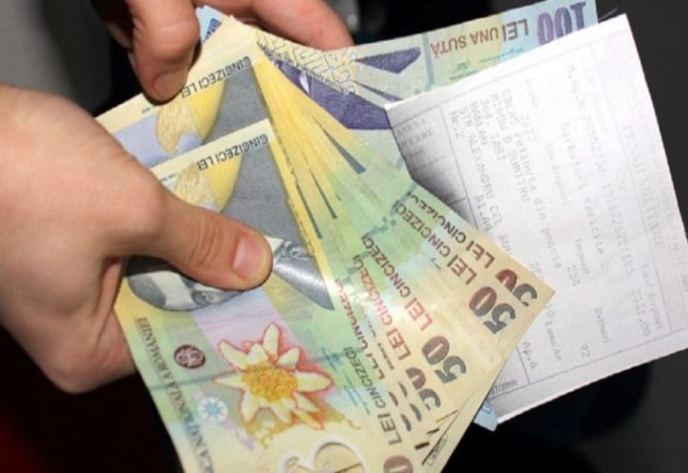 Vești proaste pentru pensionari! Revin popririle pe pensii
