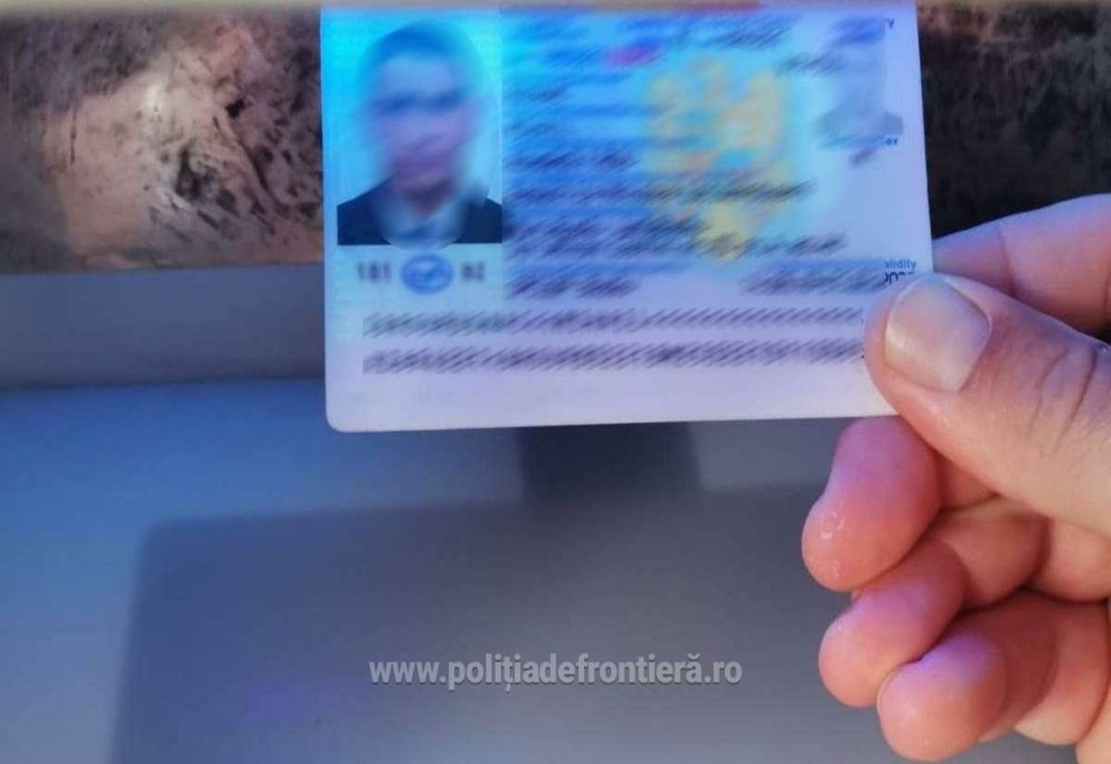 150 de euro! Atât costă o carte de identitate falsă!