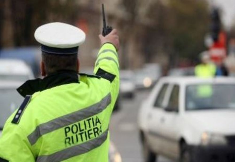 Nu a acordat prioritate de trecere și a fost oprit de polițiști! Ce au descoperit aceștia