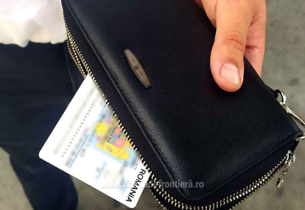 Documente false depistate de poliţiştii de frontieră 