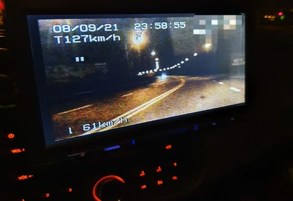 Cu ochii pe vitezomani! 