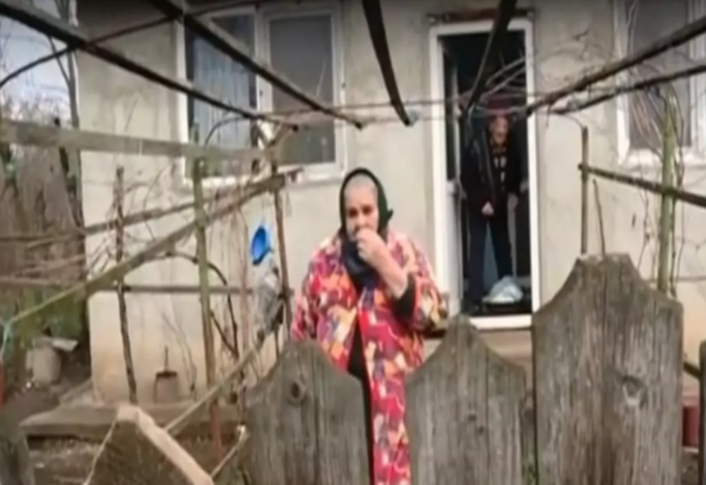 IMAGINILE durerii într-un sat din Teleorman: Bunici în lacrimi din cauza neajunsurilor - Cum se chinuie bătrânii să treacă iarna