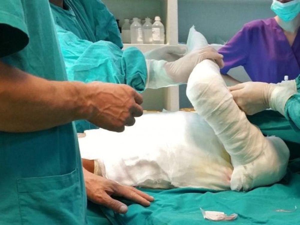 Incident ȘOCANT la o școală din Botoșani: un elev a luat FOC, în timpul orelor! Starea băiatului este GRAVĂ. Cazul, ANCHETAT de Poliție