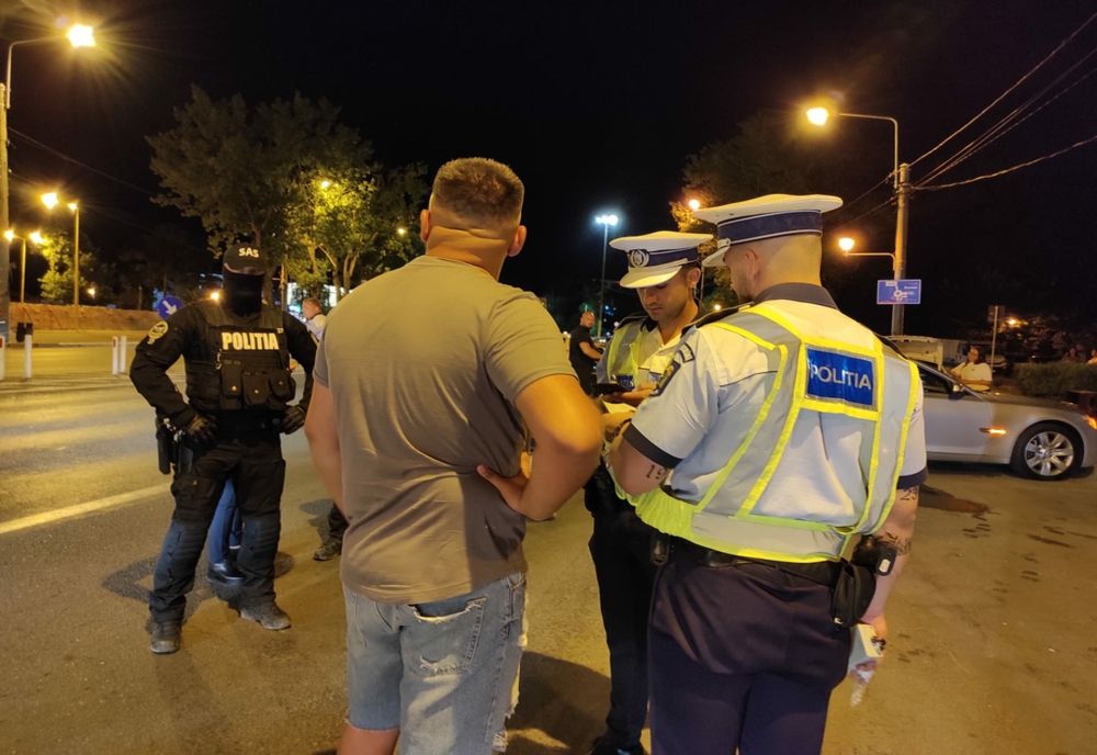 Bărbați reținuți după o încăierare pe stradă  