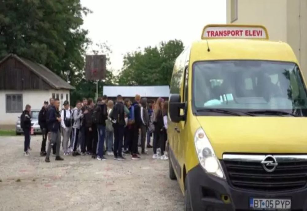 Tot mai multe școli de la sate se închid în lipsă de copii