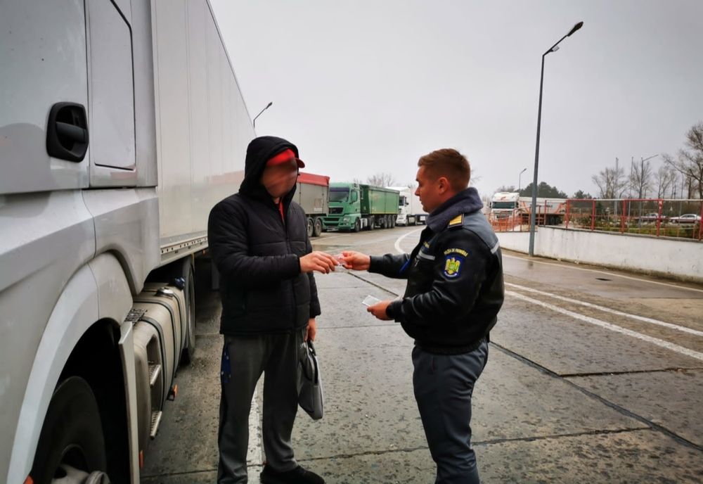 Naivitate sau tupeu